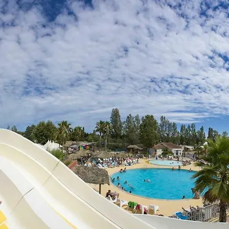 Est.85 Joli Mobil Au Calme Sur Emplacement Fleuri - Camping 4* 캠프장 Fréjus